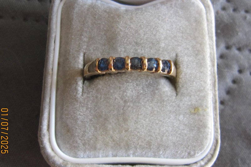 Vintage 9ct Yellow Gold Sapphire Eternity Ring Carousel 2