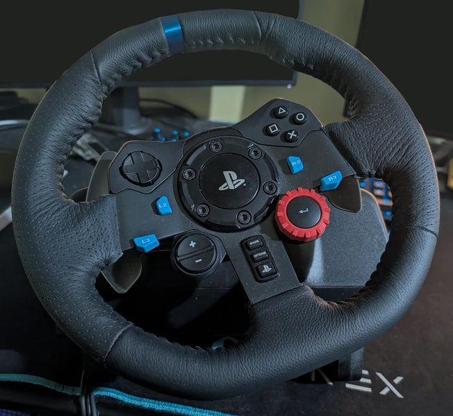 Logitech G29 Driving Force Racing Wheel Gaming for PS4/PS5/PC Carousel 1