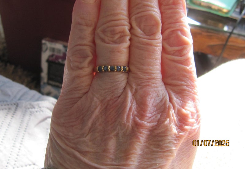 Vintage 9ct Yellow Gold Sapphire Eternity Ring Carousel 9