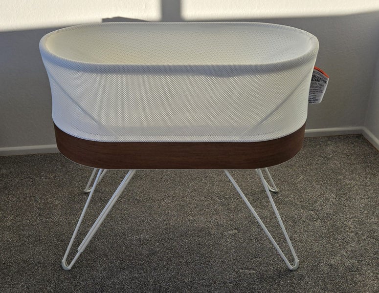 Genuine Baby SNOO - smart Bassinet NEW62944295492737111