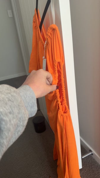 Billy J orange dress brand new with tags62932725416322113