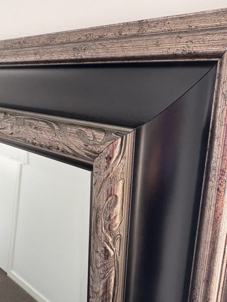 Large decorative mirror62932725992065111