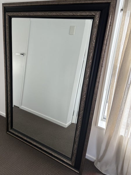 Large decorative mirror629327259920651120