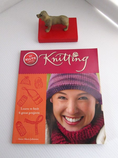 **KNITTING : LEARN TO KNIT 6 GREAT PROJECTS - ANNE AKERS (KLUTZ) Carousel 1
