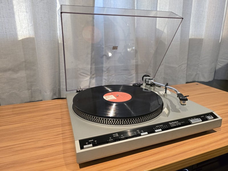 Technics SL-230 Fully Automatic Turntable62934721370883112