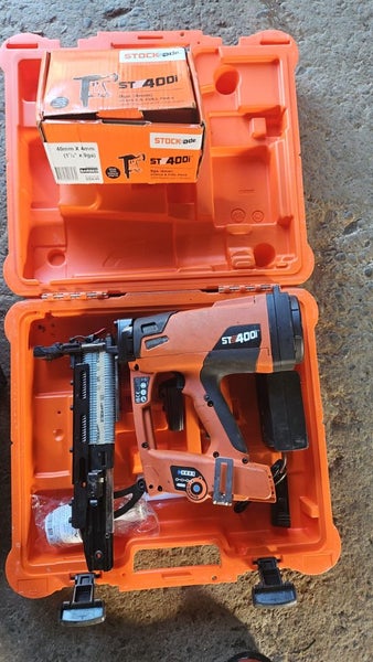 Stock Ade ST400i Staple Gun62933729944962117
