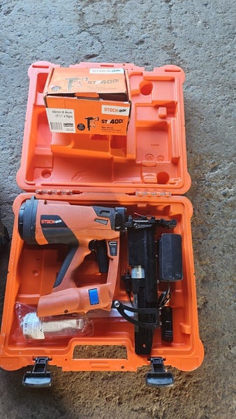Stock Ade ST400i Staple Gun62933729944962111