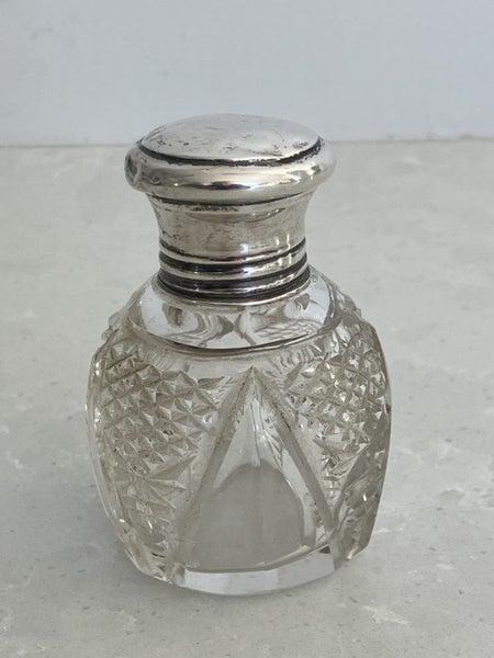 Beautiful antique cut glass perfume bottle with sterling silver lid- London 190162990729278209114