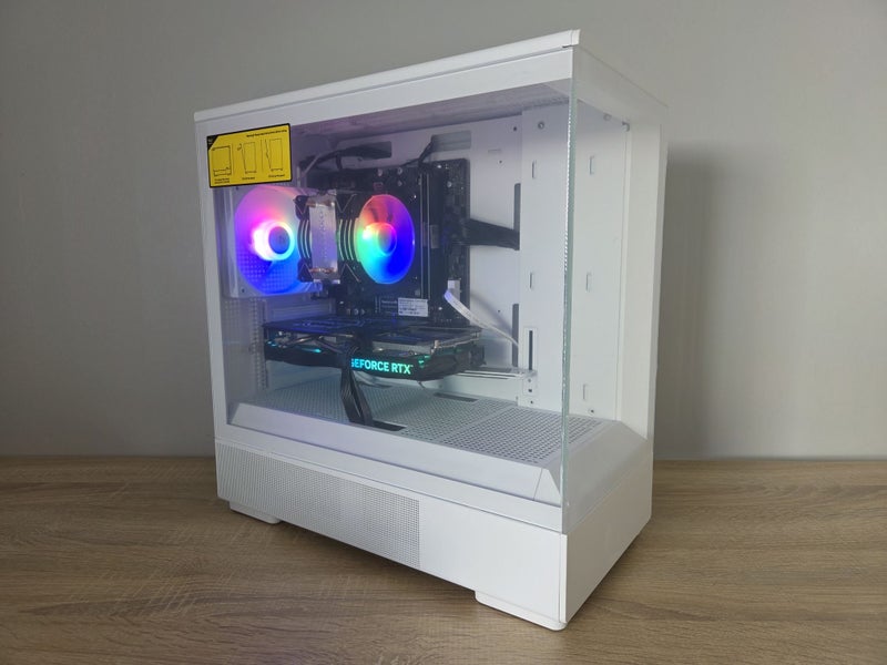 Gaming PC - RTX 4060 || Ryzen 5600X Carousel 5