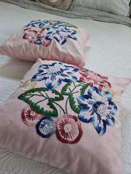 Hand Embroidered Pink Cushion x 1 Carousel 5