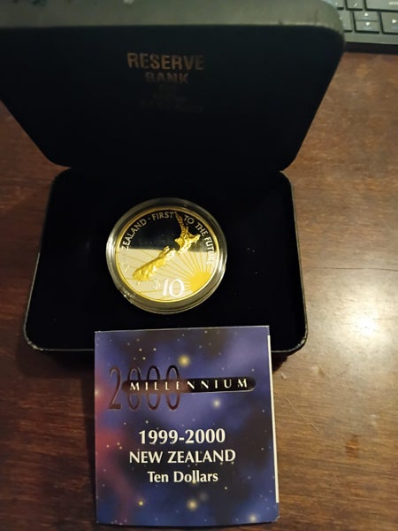 $1 Reserve!! $10 Silver Proof Coin 2000 First to the Future Carousel 1