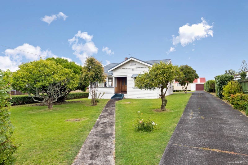 Image 1 of 20