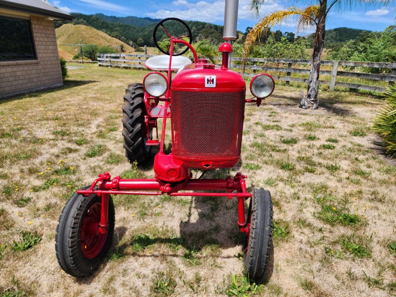 FAMALL CUB TRACTOR 195162934722537603112
