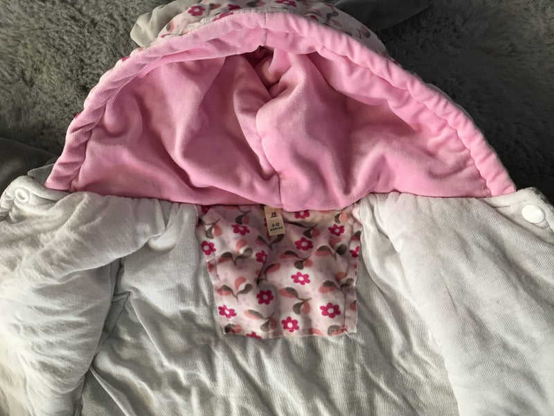 Warm jacket and pants 6 -12 mths Carousel 3