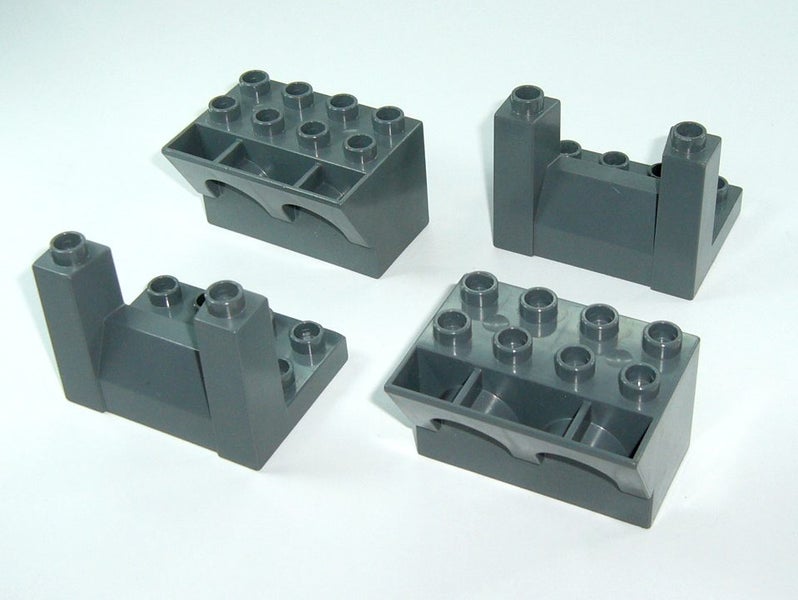 ®™DUPLO - 4 Pieces From Castle Sets ~Retired 2005 / 2006~ Carousel 3