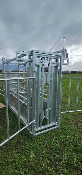 Cattle yards62931717923075112