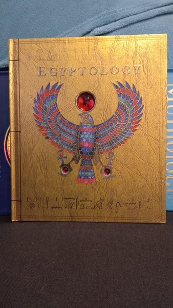 PICK ONE Ologies books Wizardology Egyptplogy Mythology Field Guide to Dragons62931718226433112