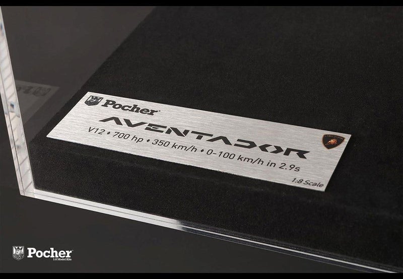 Pocher HK200 1/8 Display Case Carousel 2