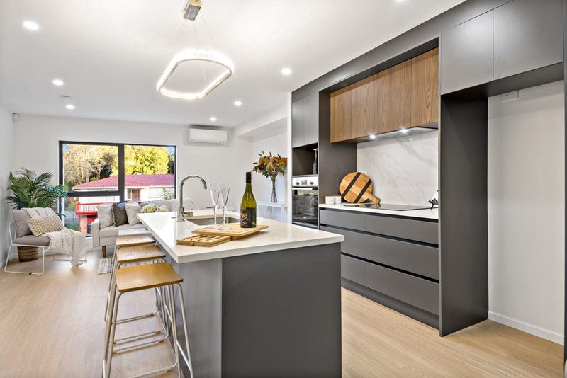 Final 2! - 3 Bedrooms + Garage Included63614643073666114