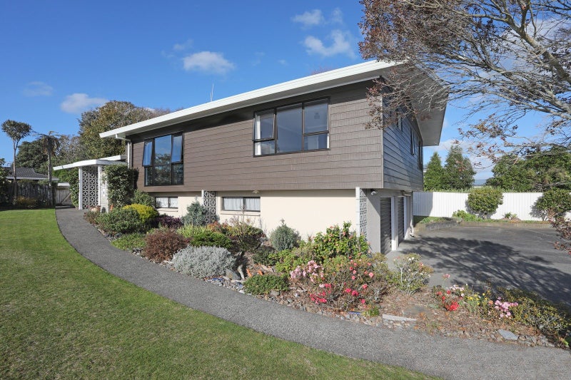 Image 1 of 34