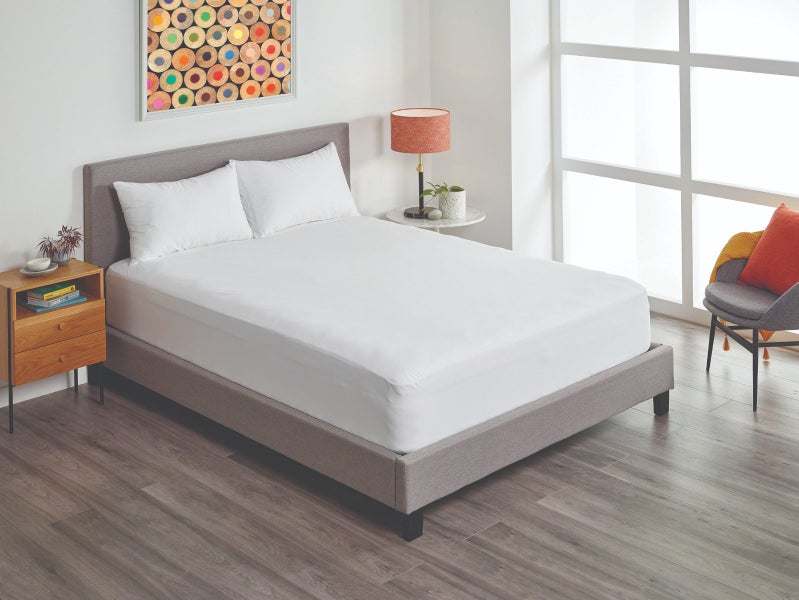 Moonshadow Nature's Sleep Cosmetic TENCEL Fitted Sheet Set White Carousel 2