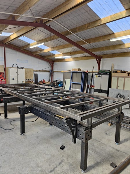 Siegmund Welding table62932732189827111