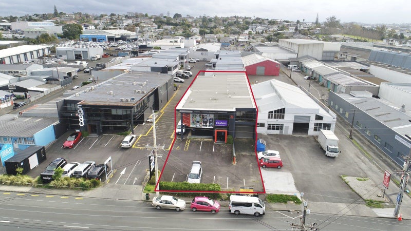 Image 1 of 23