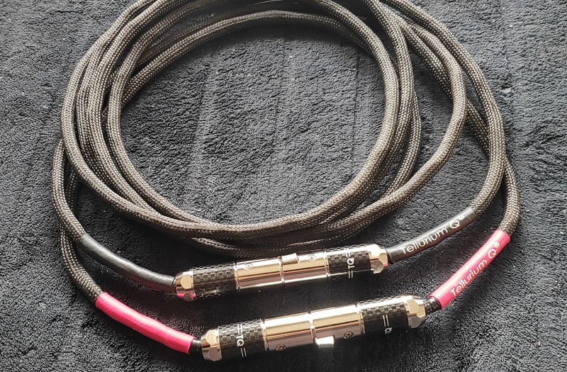 Tellurium Q Ultra Black II XLR,2 mtr pair62931719605633117
