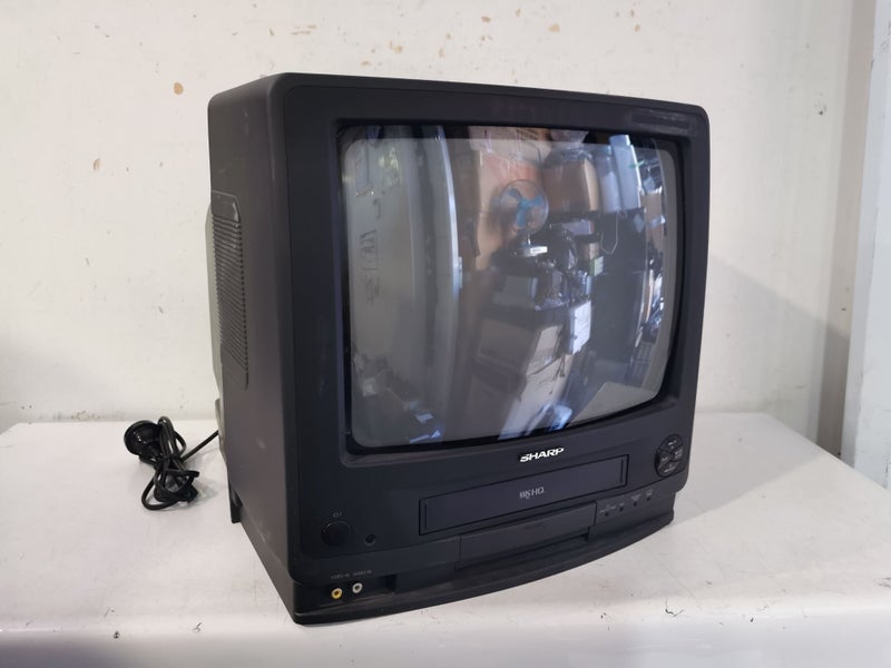 Sharp 13" VHS Viedo VCR CRT TV Combo (VT-3428X) Carousel 2