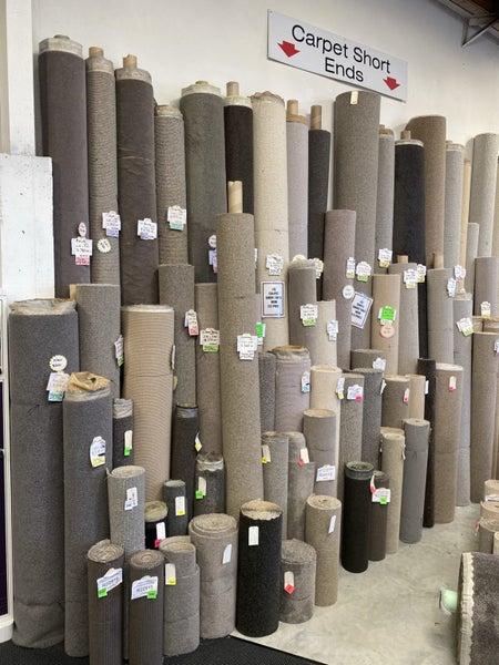 Auction 15, 11.35 x 3.65 metres, Woolen, loop pile carpet Carousel 2