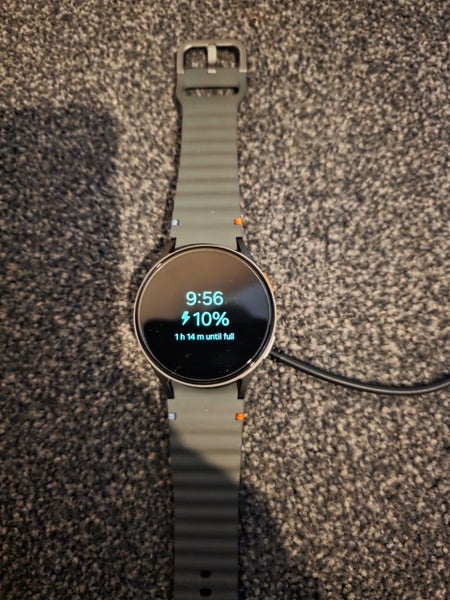 Samsung Watch 7 44mm Carousel 1