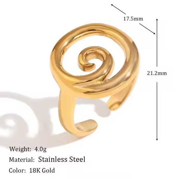 Adjustable Koru Ring "Porohita" (Gold) Carousel 2