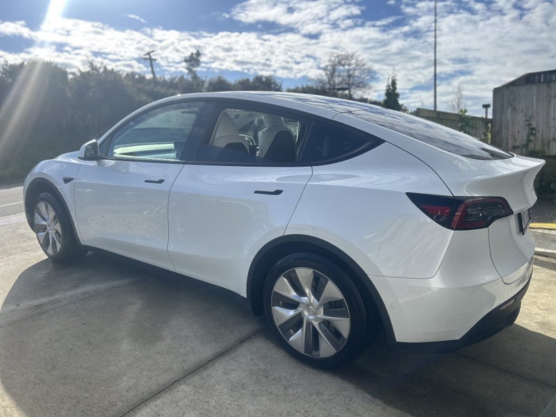 2022 Tesla Model Y Rear Wheel Drive63612508011522112