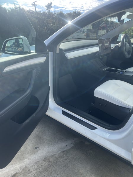 2022 Tesla Model Y Rear Wheel Drive63612508011522114