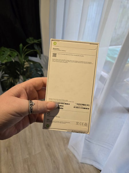 Iphone 16 Pro62936672706435112