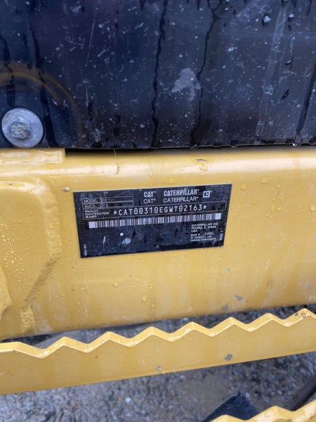 2022 CAT 310 with Trimble 2D62932733599233113