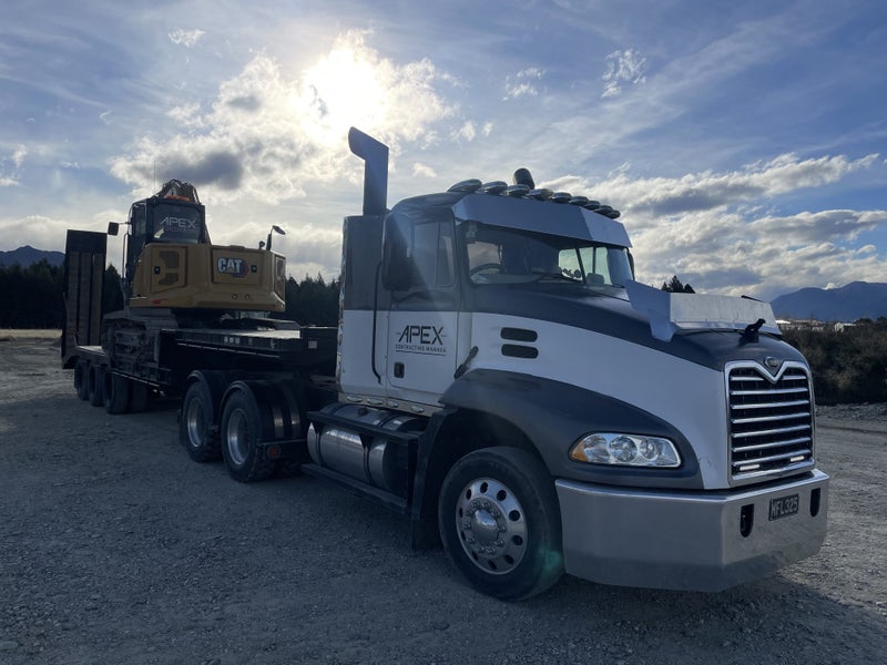 2006 Mack Vision – Reliable Workhorse63612508735619114