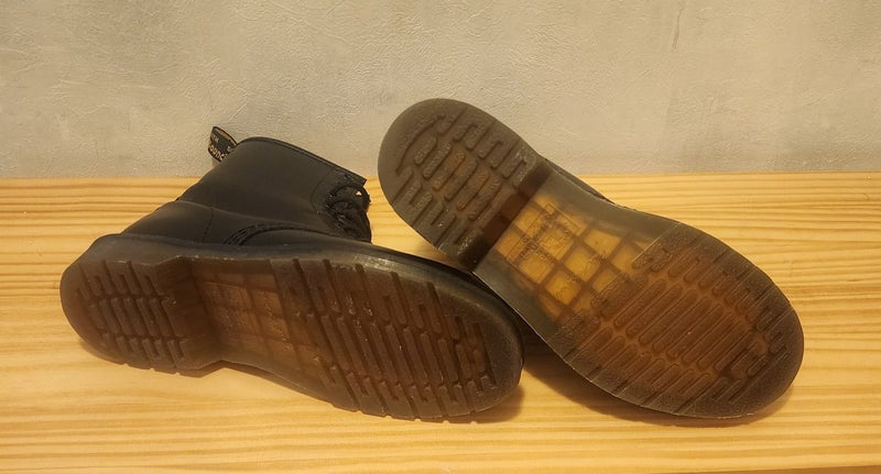 Doc martens62998042722819111