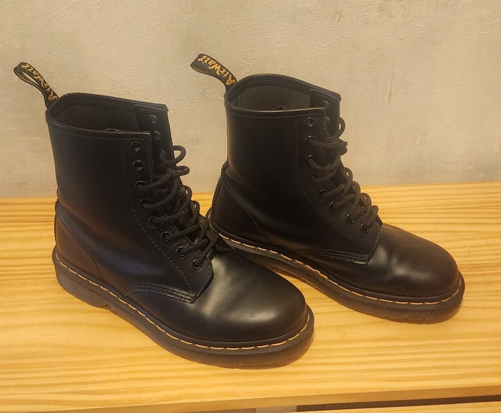 Doc martens62998042722819111