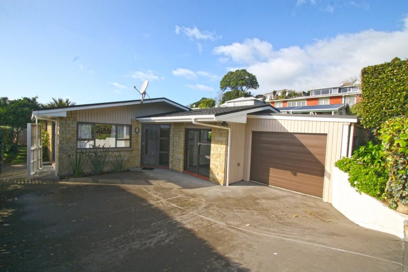 Image 1 of 11