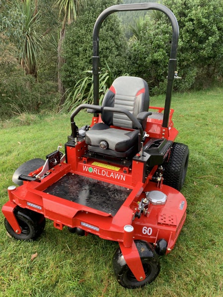 Worldlawn 60-Inch Electric Ride-On Mower629296882315531113