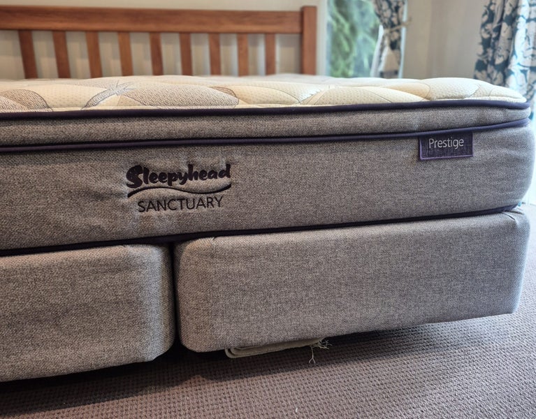 Super King Mattress with Twin Base Plus Headboard63039328518019111