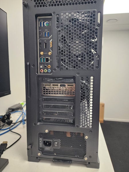 Desktop Gaming PC - AMD 5 5600x63003850504067111