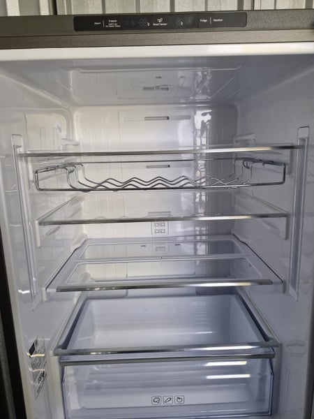 Samsung 424L fridge and freezer63612470453507113