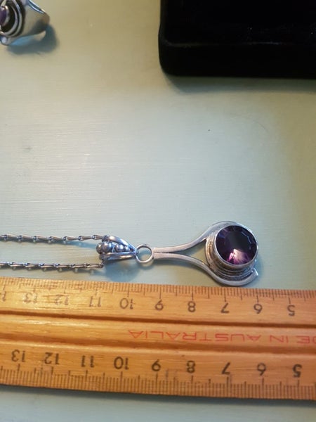 Silver retro 925 ring and necklace. Carousel 4