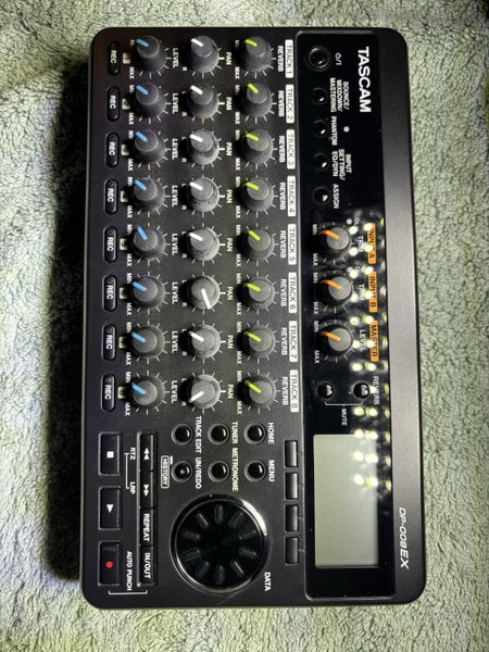 TASCAM DP008EX Recorder629442960078111120
