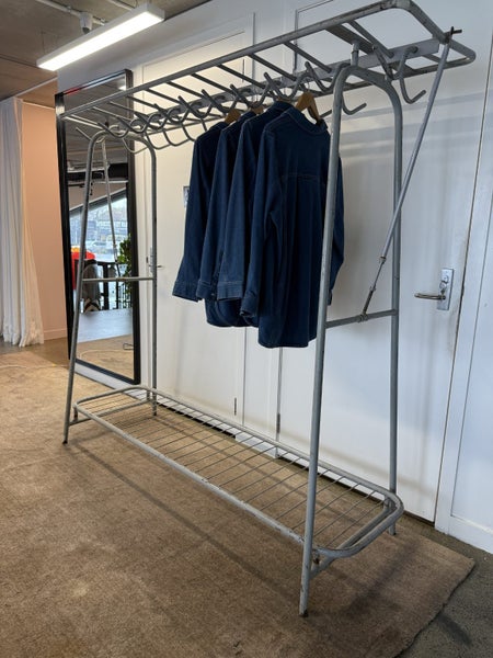 ?? Vintage Industrial Russian Coat Rack – Authentic Steel Statement Piece62930694498819112