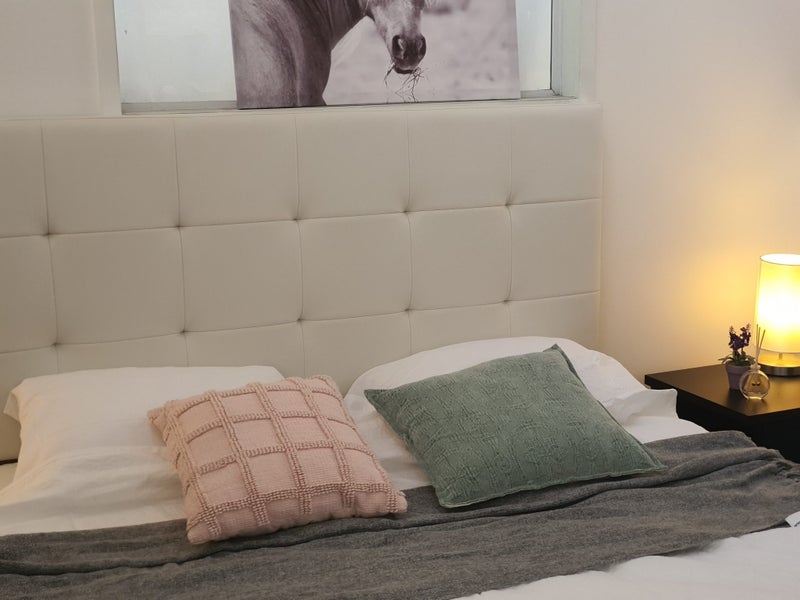 Headboard Queen Pvc Leather White Carousel 1