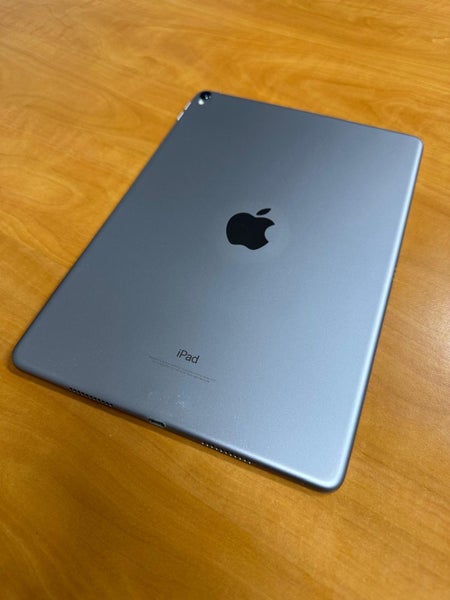 Apple iPad Pro 10.5" 64GB Space Grey WiFi Carousel 2