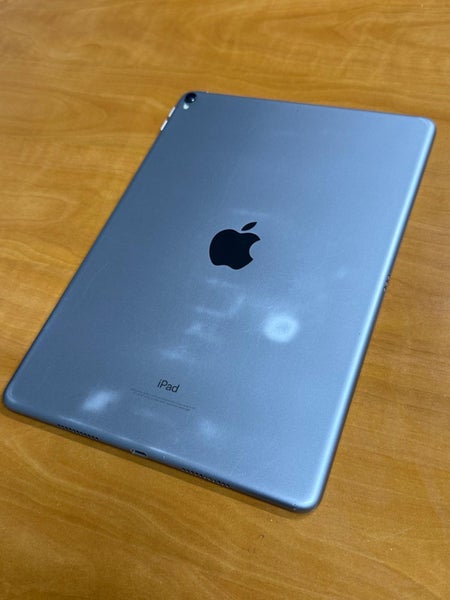 Apple iPad Pro 10.5" 64GB Space Grey WiFi Carousel 2